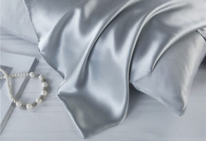 Read more about the article Why you should sleep in silk sheets.
