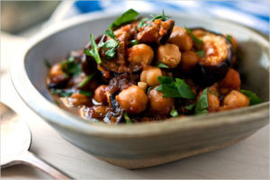 Read more about the article Health Benefits of Chickpeas