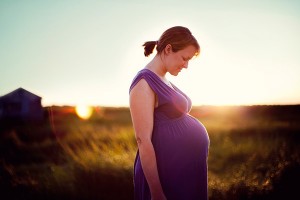 Read more about the article Pregnancy Symptoms – 12 Signs That You’re Pregnant